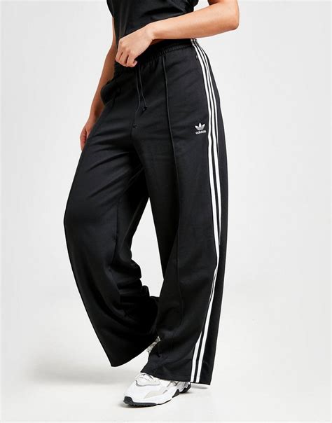 schwarze adidas hose 3 streifen|3 Stripes · Hosen .